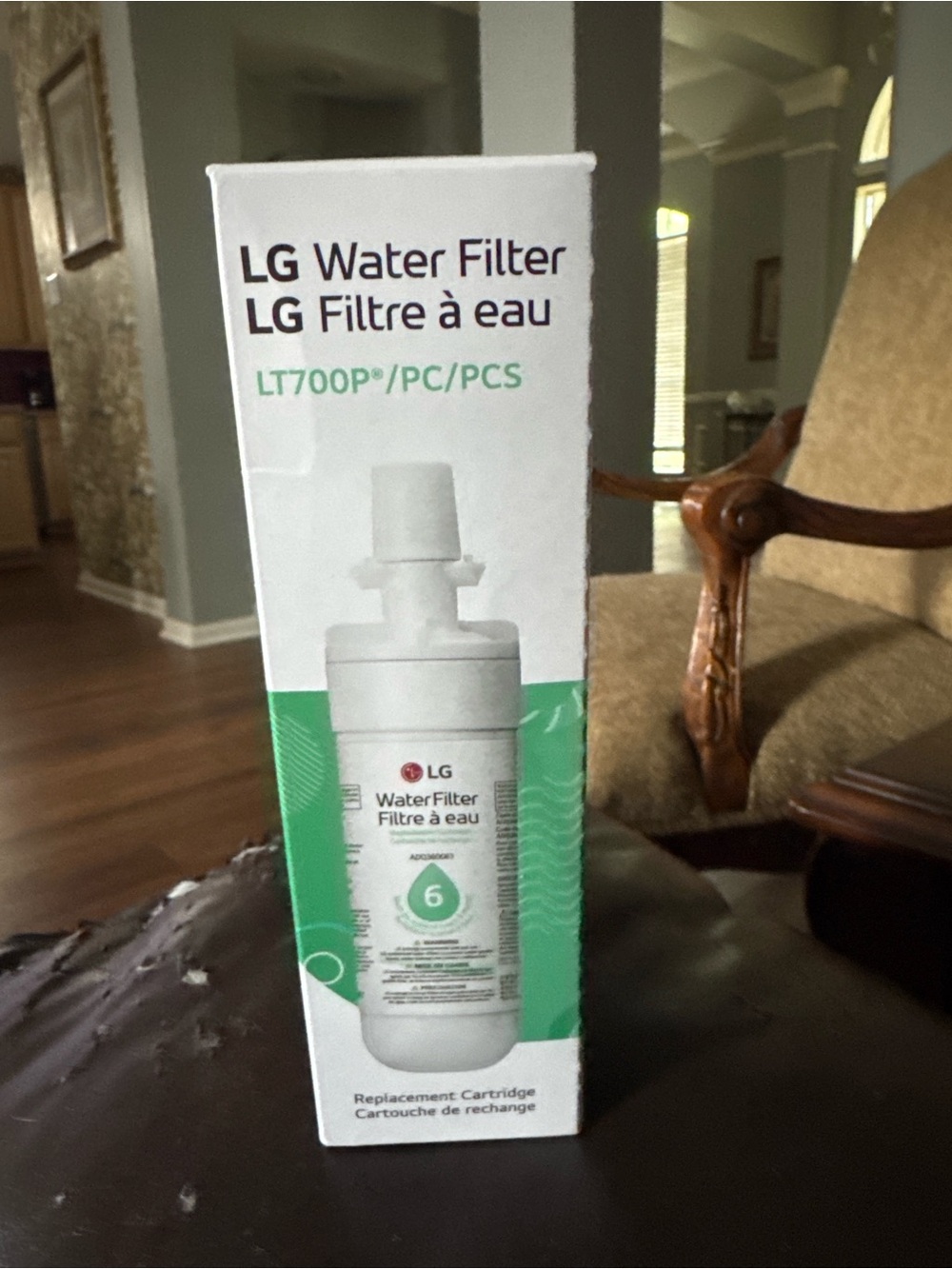 LG White Water Filter Cartridge with Green Logo